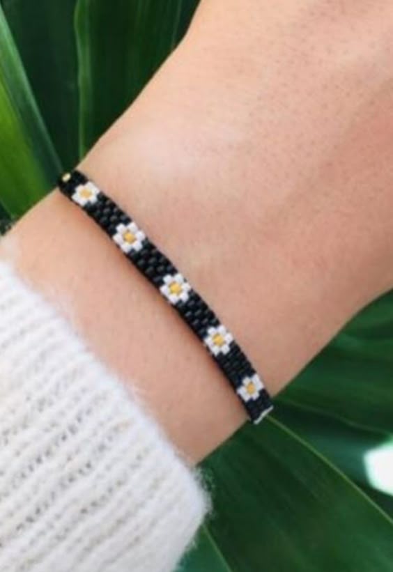armbandjes-knopen-187kld-1.jpg armbandjes knopen - Afbeelding 1