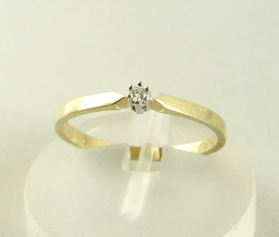 ring-met-steentje-055fwy-1.jpg ring met steentje - Afbeelding 1