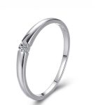 ring met steentje