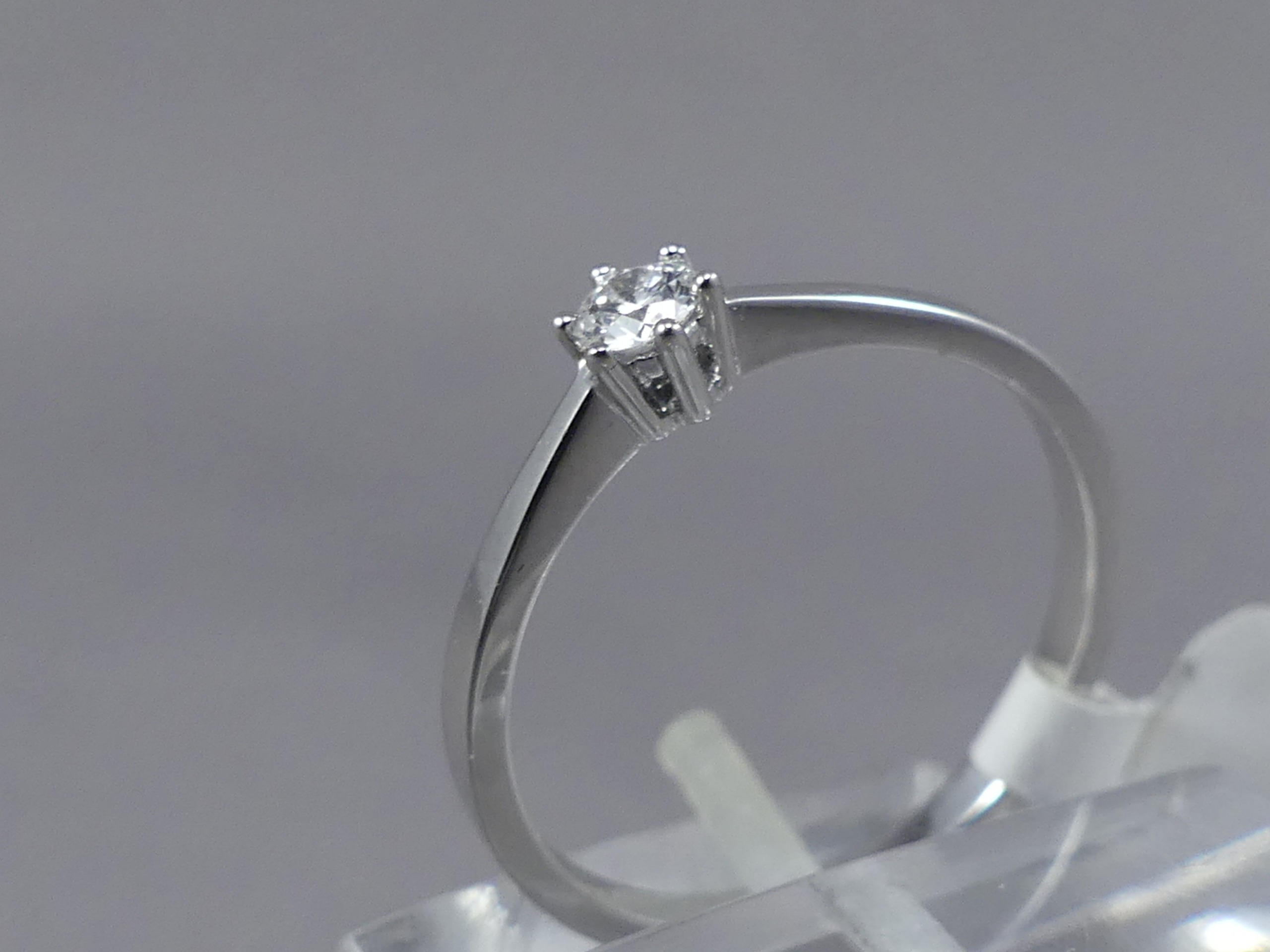 ring-met-steentje-819hrj-1.jpg ring met steentje - Afbeelding 1